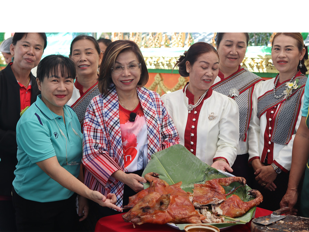 สุดคึกคัก-รมชมนพร-ส่งเสริมจัดงาน-‘ประชันความแซ่บ-หมูหัน-ส่งเสริมอาชีพปรุงเมนูเด็ดประจำถิ่น-เที่ยวบุญแข่งเรือกีบ-ต.ท่าจำปา-ท่าอุเทน-นครพนม’