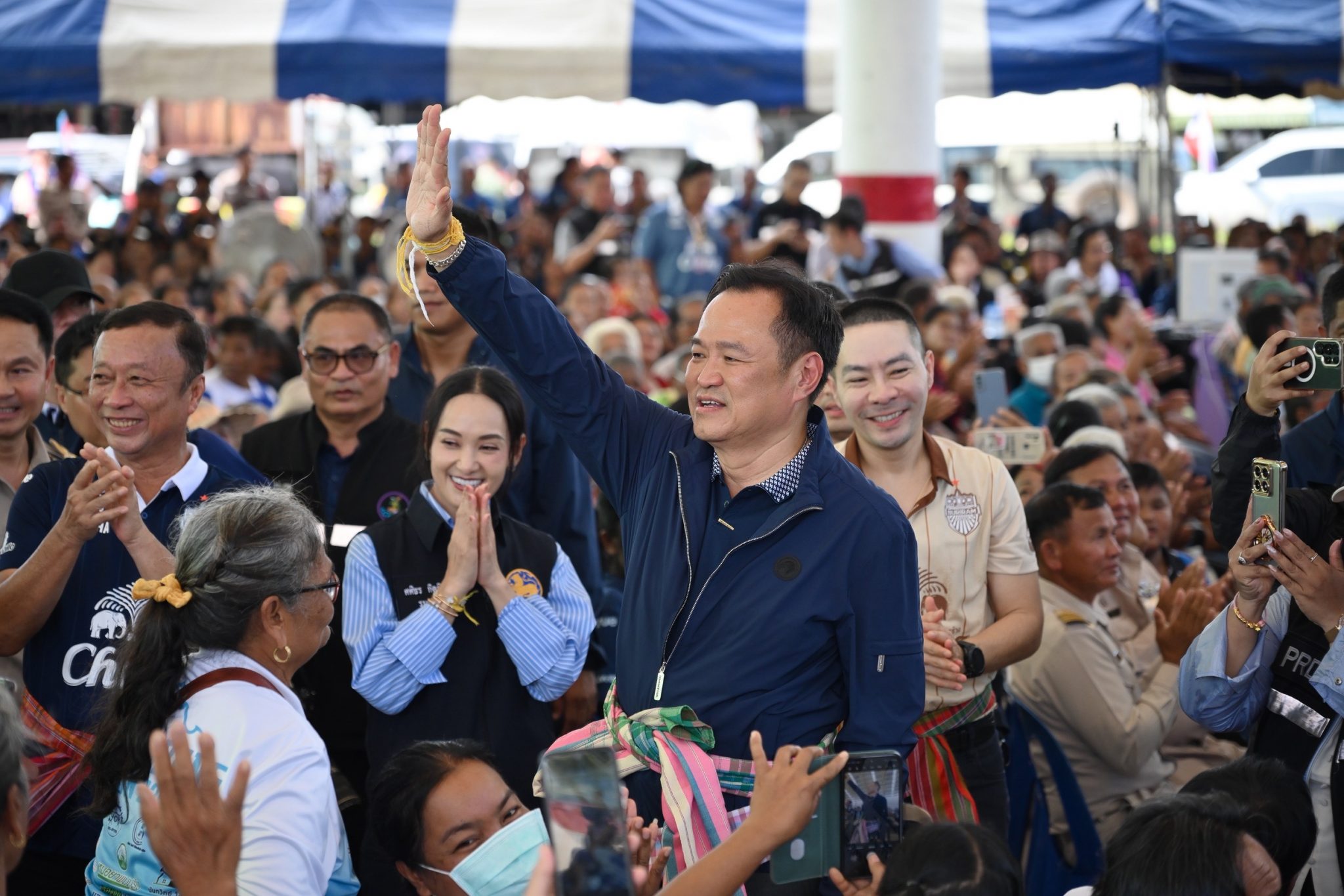 ลงพื้นที่ชายแดนไทย-กัมพูชา-เยี่ยมประชาชนผู้ได้รับผลกระทบเหตุขัดแย้ง-ประกาศเงินเยียวยา-ถึงมือประชาชนสัปดาห์หน้า-–-พรรคภูมิใจไทย-:-พูดแล้วทำ