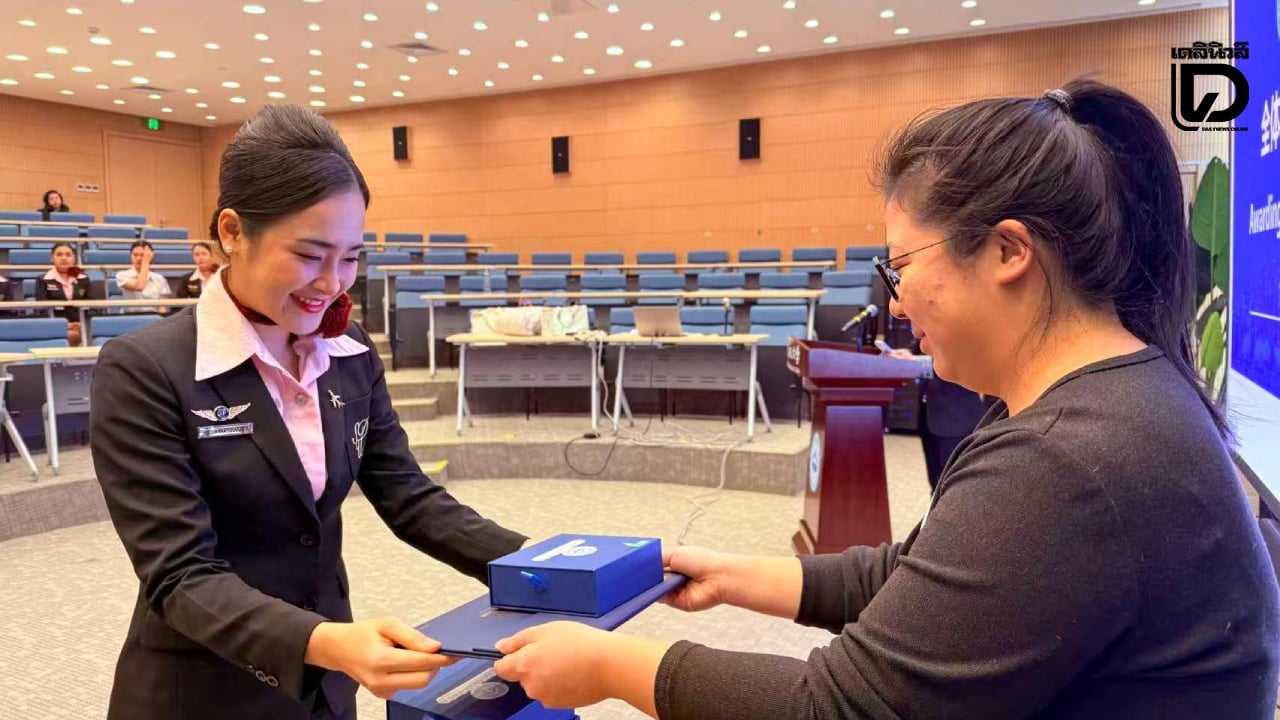 นศ.สาวไทยพิชิตหลักสูตรอบรม-“พนักงานต้อนรับบนเครื่องบิน”-ในเทียนจิน-|-เดลินิวส์