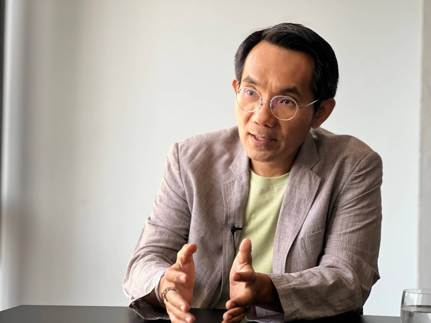 ‘โอฬาร’-เตือนด้อมส้ม-หลังแพ้เลือกตั้ง-หยุดค่านิยมอภิสิทธิ์คนเมือง-ต่อต้านคนส่วนใหญ่