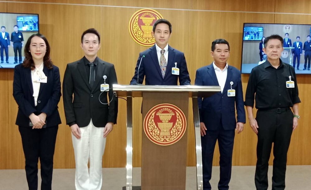 กลุ่ม-สว-จี้รัฐบาลเร่งแก้-รธน.-แม้อยู่ในช่วงวิกฤตสงคราม-น้ำมัน-แต่ทำควบคู่กันได้