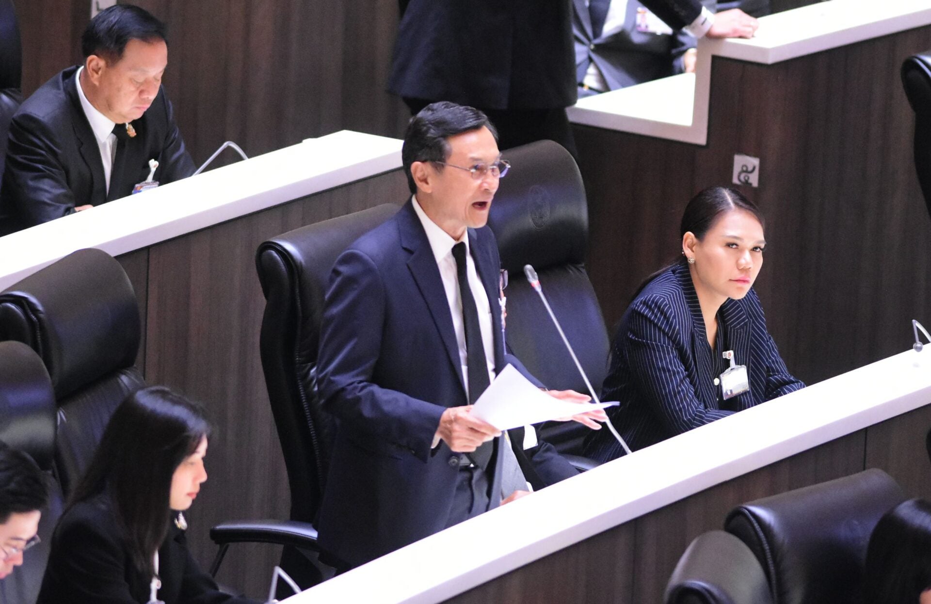 ‘จาตุรนต์’-ชง-4-ทางออกวิกฤตพลังงาน!