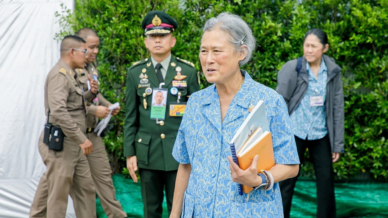 แบ่งเบาพระราชกรณียกิจ-เพื่อประโยชน์สุขปวงประชา