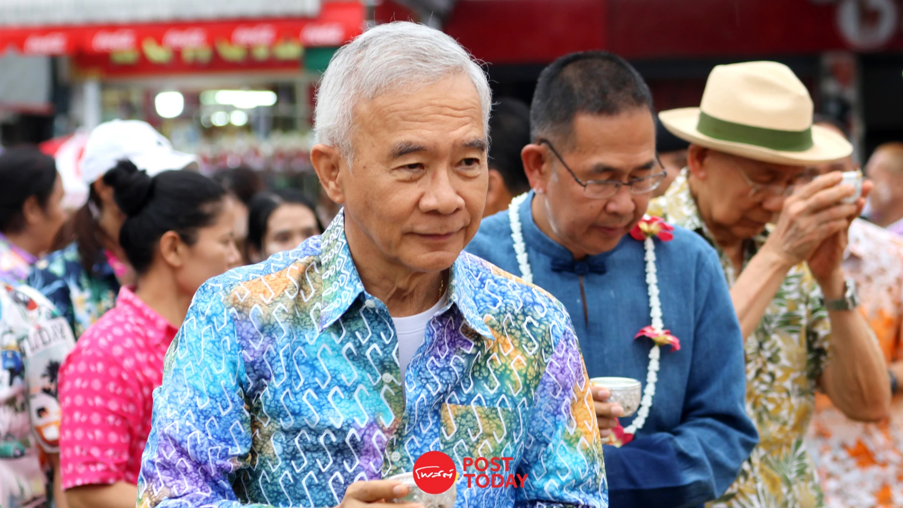 “สุวัจน์”-อวยพรสงกรานต์-69-สู้น้ำมันแพง-ให้กำลังใจรัฐบาล