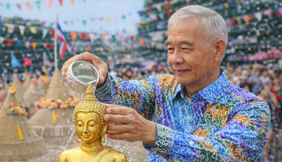 “สุวัจน์”-อวยพรสงกรานต์-2569-ชูพลังครอบครัวสู้เศรษฐกิจ-น้ำมันแพง-หนุนรัฐบาลเร่งแก้วิกฤตเพื่อประชาชน