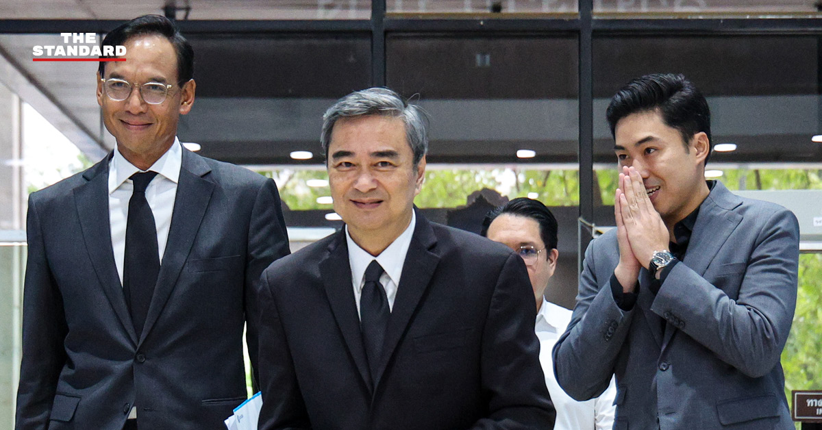 สวนดุสิตโพลชี้-ดัชนีการเมืองไทยดิ่งเหว-พิษเศรษฐกิจ-ตะวันออกกลางฉุดรั้ง