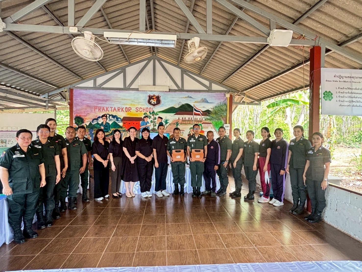 สำนักวิชาศึกษาทั่วไป-จัดโครงการบริการวิชาการ-เสริมศักยภาพครูและนักเรียนโรงเรียน-ตชด.-—-สถาบันเทคโนโลยีจิตรลดา-cdti