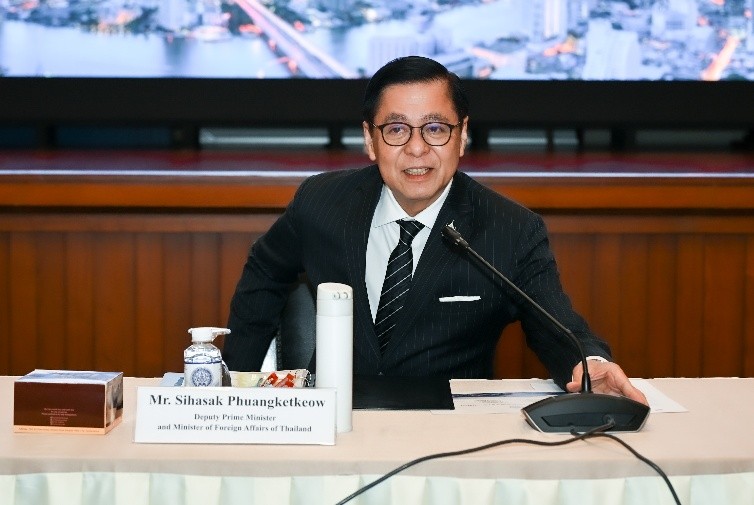 รองนายกรัฐมนตรีและรัฐมนตรีว่าการกระทรวงการต่างประเทศพบหารือกับคณะผู้บริหารหอการค้าร่วมต่างประเทศในประเทศไทย-–-กระทรวงการต่างประเทศ