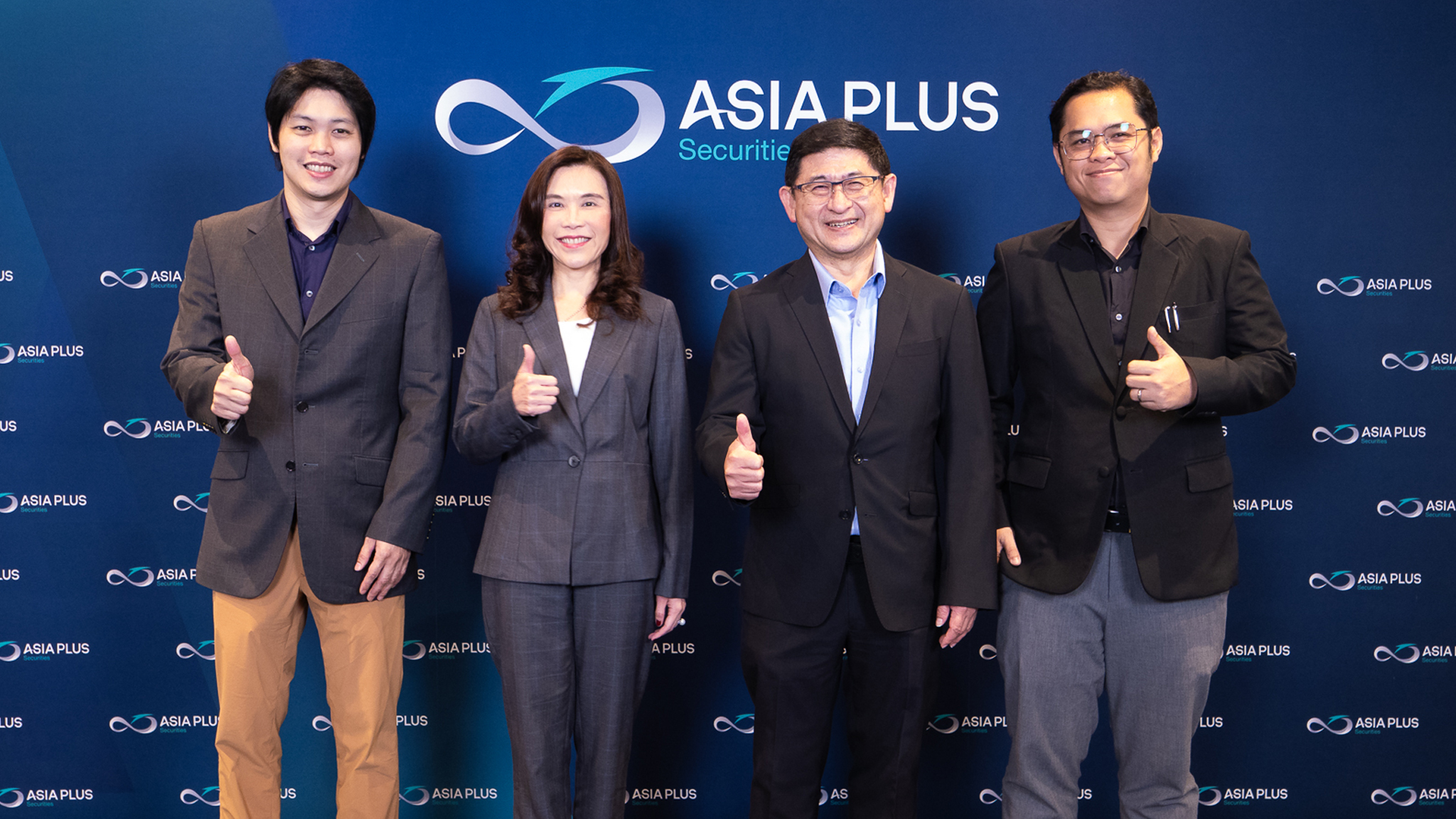 บล.เอเซียพลัส-ปรับเพิ่มเป้าดัชนี-set-ปีนี้สู่-1,720-จุด-รับแรงหนุน-fund-flow-ไหลเข้า-นโยบายการคลังบูสท์เศรษฐกิจ-มองหุ้นกลุ่ม-defensive-ยังเด่น-:-อินโฟเควสท์