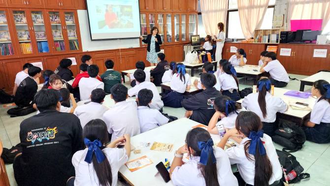 สภาอุตฯสมุทรสงคราม-ร่วมมจธ-กปวสพอว.-จัดกิจกรรมแนะแนวการศึกษาต่อ-มุ่งสร้างแรงบันดาลใจและพัฒนาศักยภาพเยาวชนสู่อนาคต