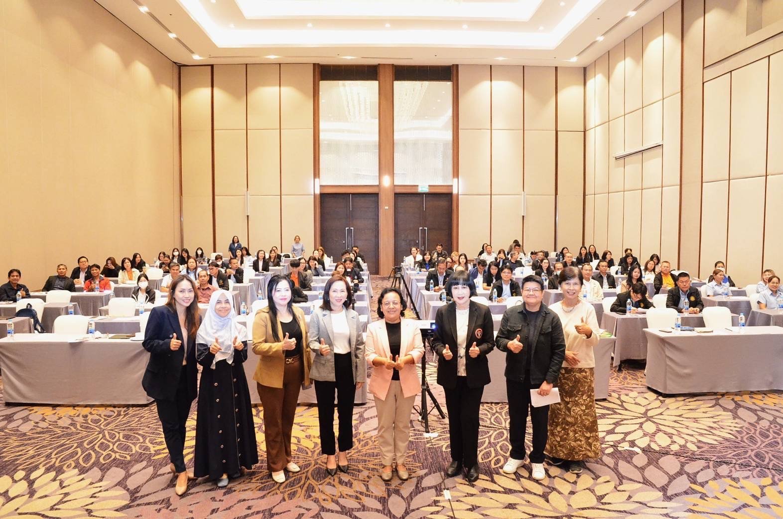 ม.มหิดล-เผยผลวิจัยพบกว่า-4-ใน-10-พนักงานเอกชนไทยเผชิญการคุกคามทางเพศ-|-เดลินิวส์