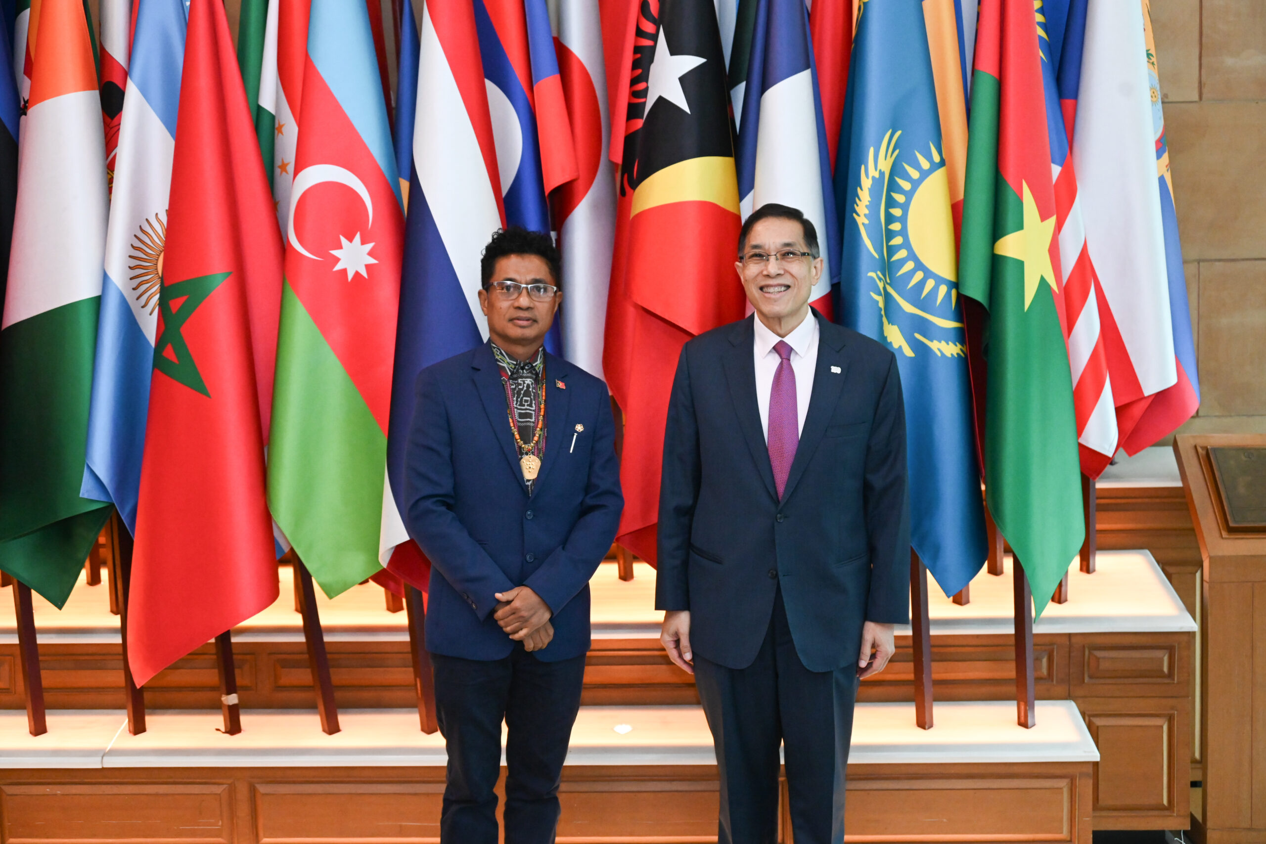 เลขานุการรัฐมนตรีว่าการกระทรวงการต่างประเทศพบหารือกับรองนายกรัฐมนตรี-รัฐมนตรีประสานงานด้านกิจการสังคม-และรัฐมนตรีว่าการกระทรวงพัฒนาชนบทและเคหะชุมชนติมอร์-เลสเต-–-กระทรวงการต่างประเทศ