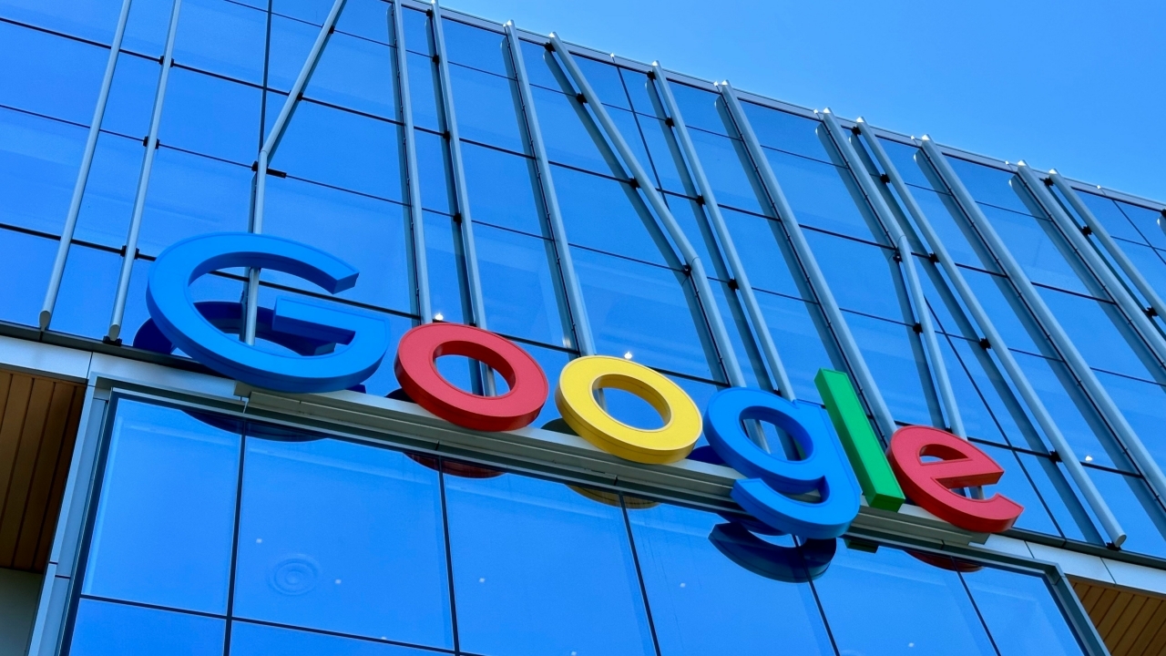 ครบรอบ 27 ปี Google ชื่อที่มาจากคำว่า googol