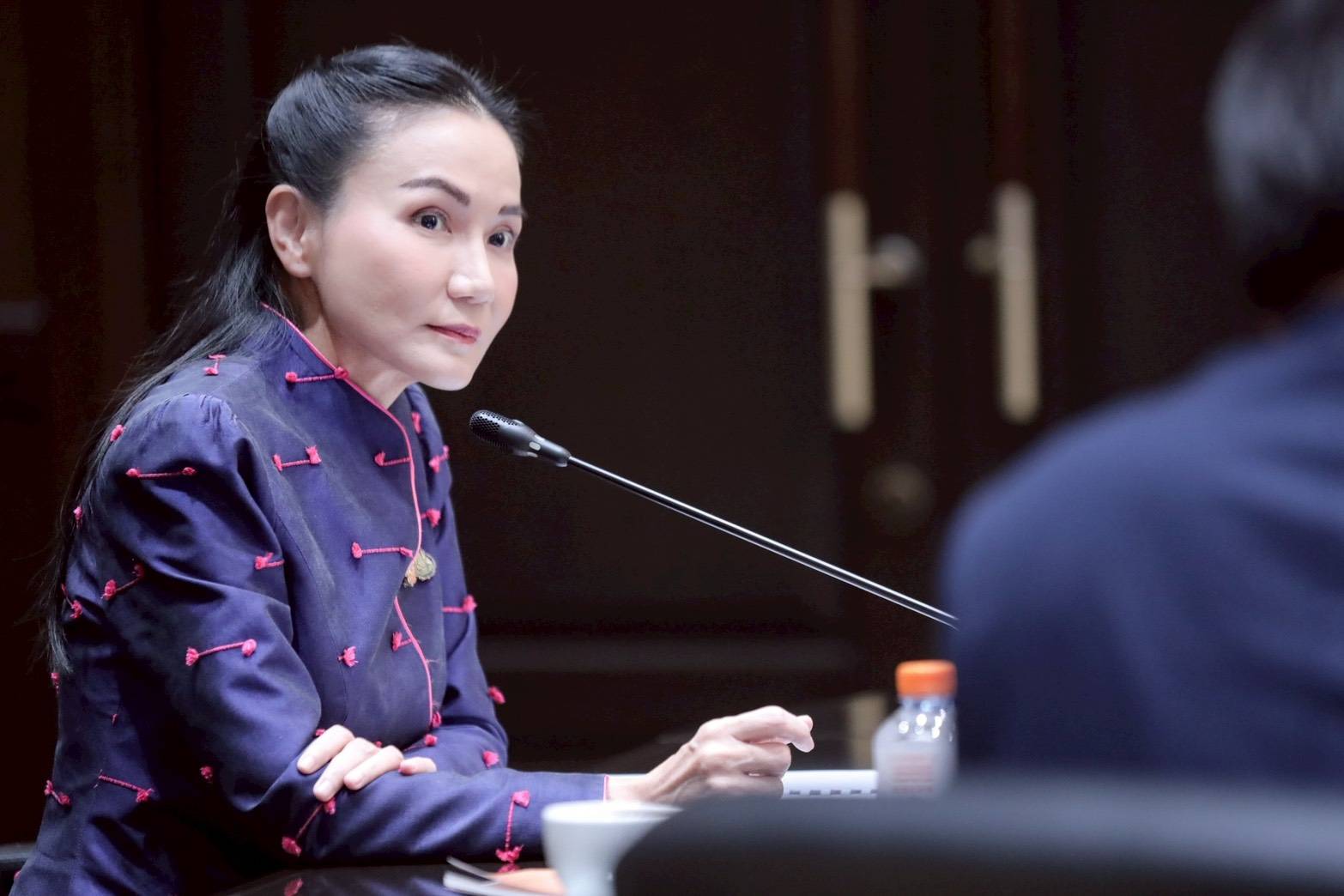 ”รมวนฤมล”สั่ง-ปรับเกณฑ์สอบครูใหม่-ตั้งมาตรฐานครูการศึกษาพิเศษ-พร้อมกำชับ-สพฐ.ปรับเกณฑ์ประเมินนักเรียน-เน้น-พัฒนาศักยภาพ