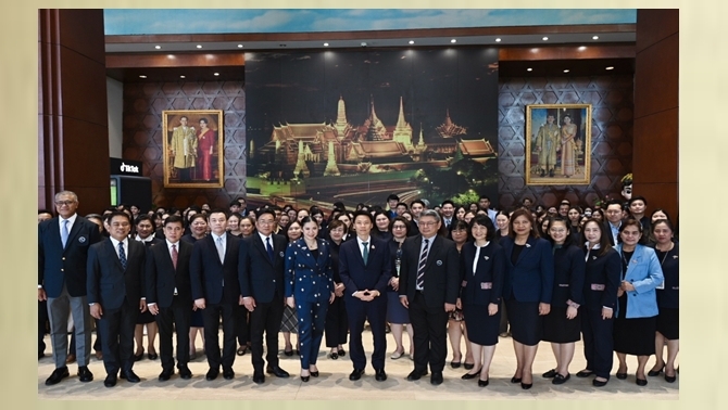 รมวท่องเที่ยวฯมอบนโยบายททท.4เดือนดึงจีนเที่ยวไทย2-3ล้านคน-ฟื้นฟูเศรษฐกิจ-สร้างรายได้ให้ประเทศ