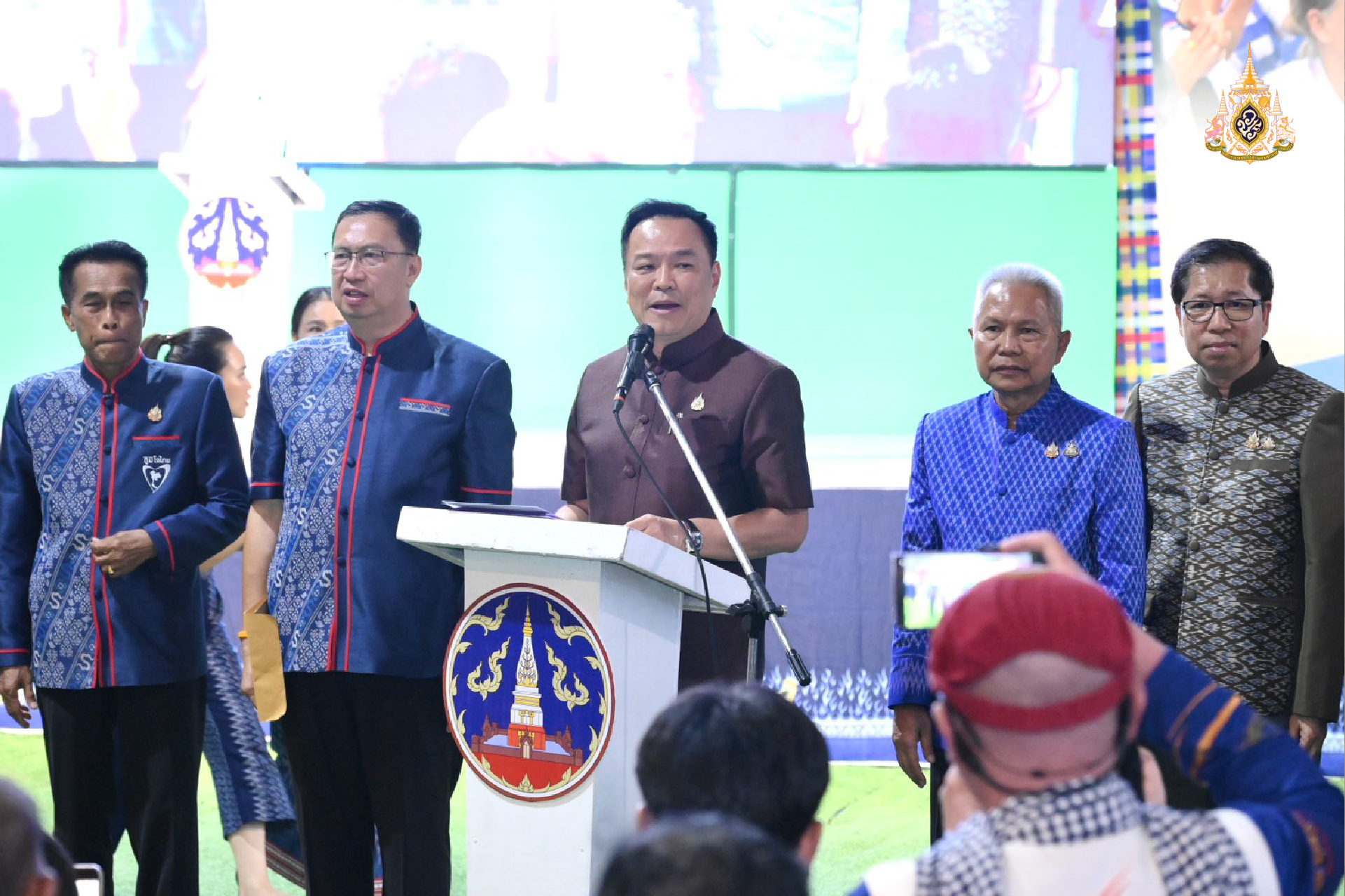 “อนุทิน”-ลงพื้นที่นครพนม-ปลุกใช้สิทธิ-“คนละครึ่งพลัส”-ชูนโยบายพักหนี้-1-แสนบาท-เดินหน้าฟื้นเศรษฐกิจฐานราก-–-พรรคภูมิใจไทย-:-พูดแล้วทำ