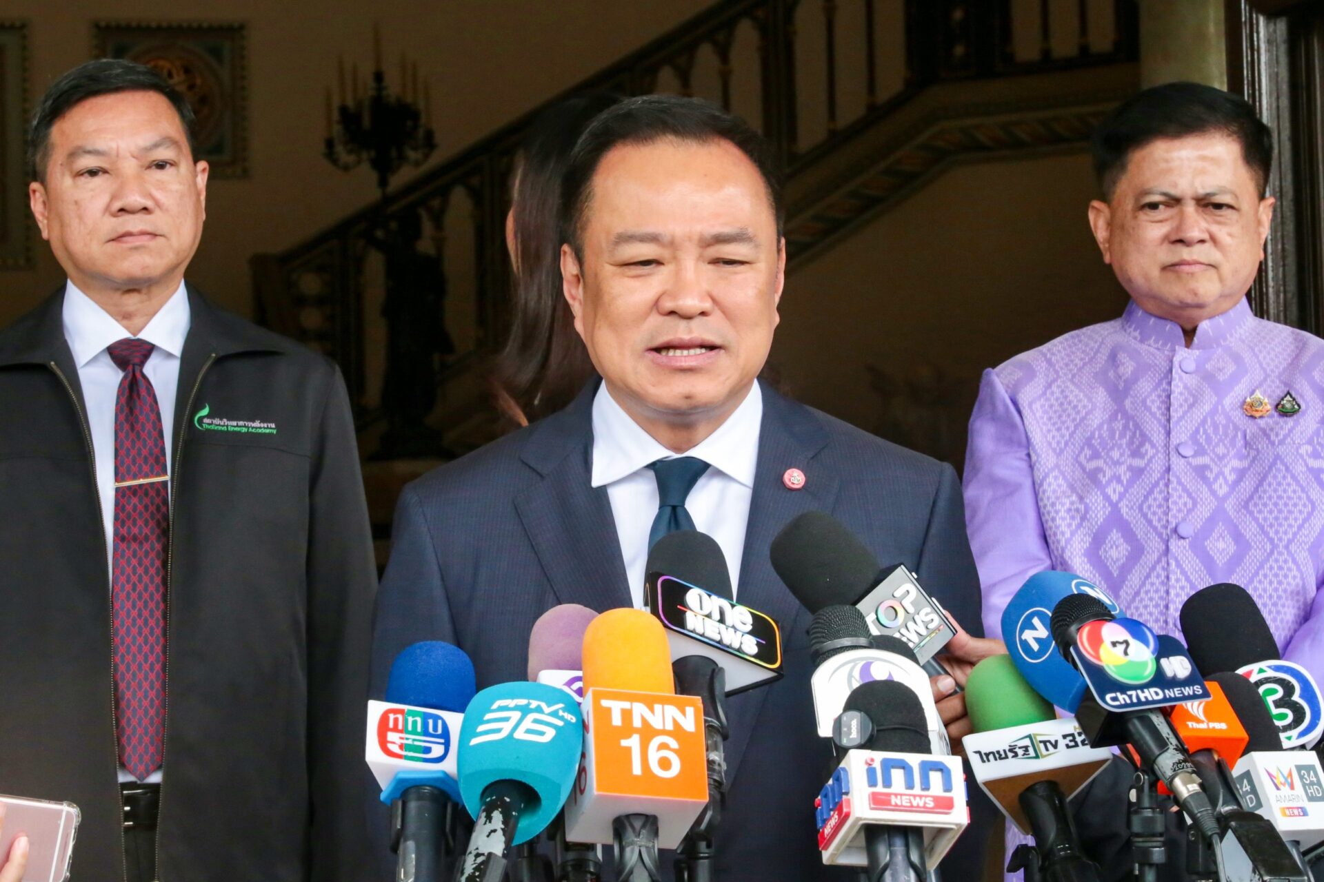 นายกฯ-ย้ำประชุม-ครม.เศรษฐกิจทุกบ่ายวันจันทร์