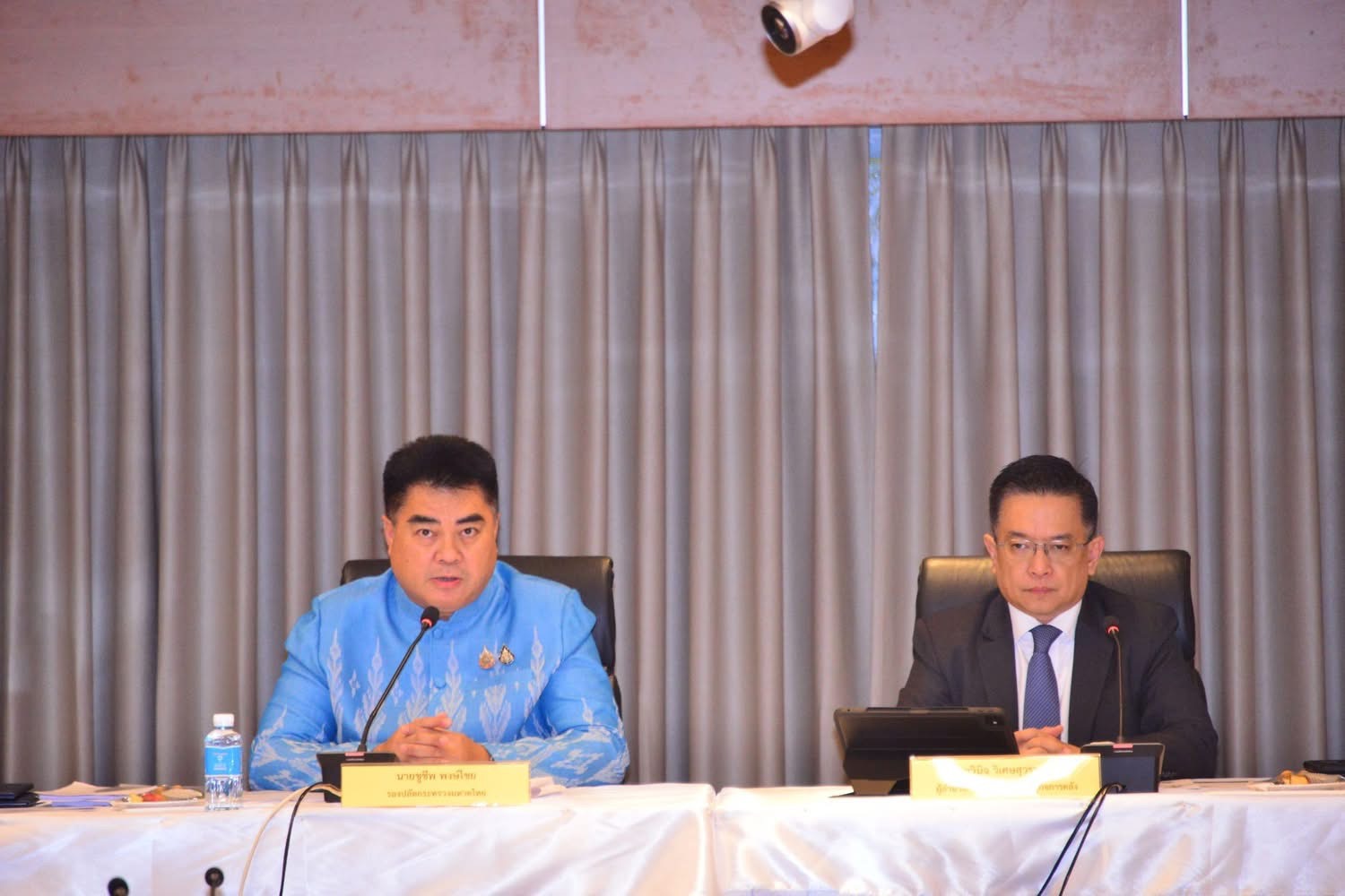 มหาดไทยจับมือการคลัง-เดินหน้าขับเคลื่อน-“คนละครึ่ง-พลัส+”-กระตุ้นเศรษฐกิจทั่วประเทศ