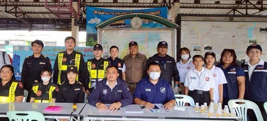 ตร.ท่องเที่ยว​-​ลพบุรีร่วมขนส่งฯ-ตรวจสารเสพติดคนขับรถโดยสาร-สร้างความมั่นใจปลอดภัยให้นักท่องเที่ยว