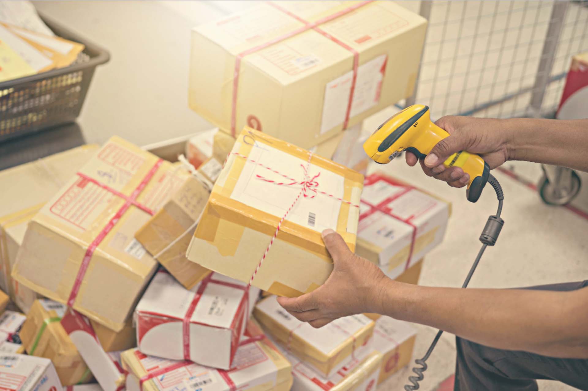 เบื้องหลังการเติบโตของการนำเข้าสินค้าผ่านด่านเร่งด่วน-(express)-ของไทย