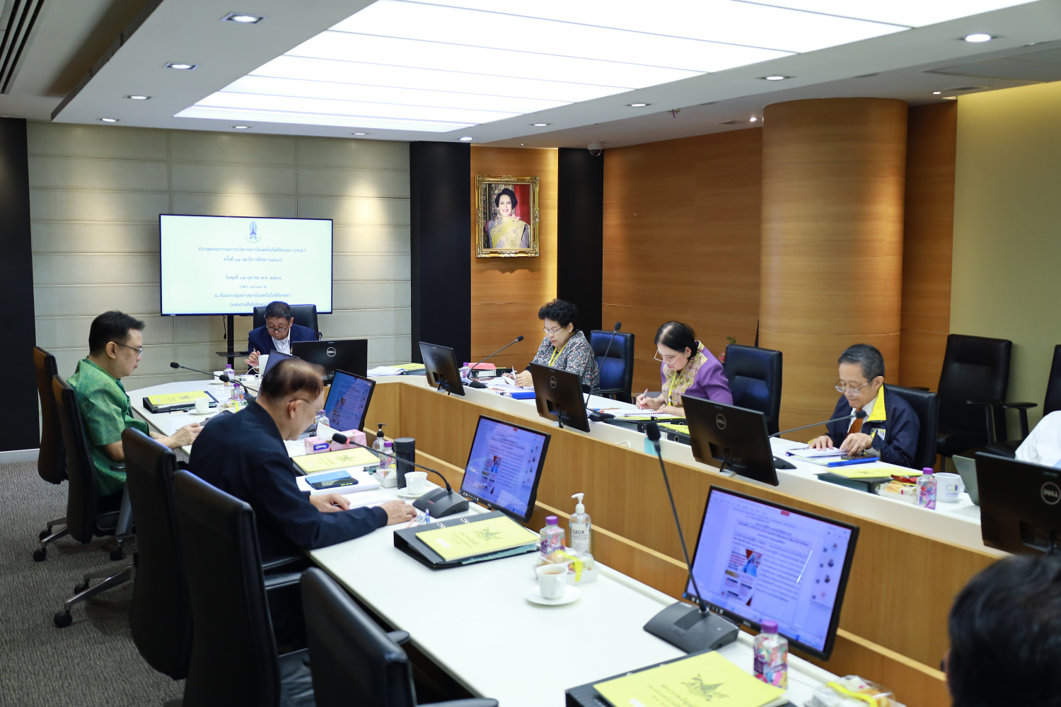 การประชุมคณะกรรมการบริหารสถาบันเทคโนโลยีจิตรลดา-(กบส.)-ครั้งที่-84-(5/ปีการศึกษา-2568)-—-สถาบันเทคโนโลยีจิตรลดา-cdti