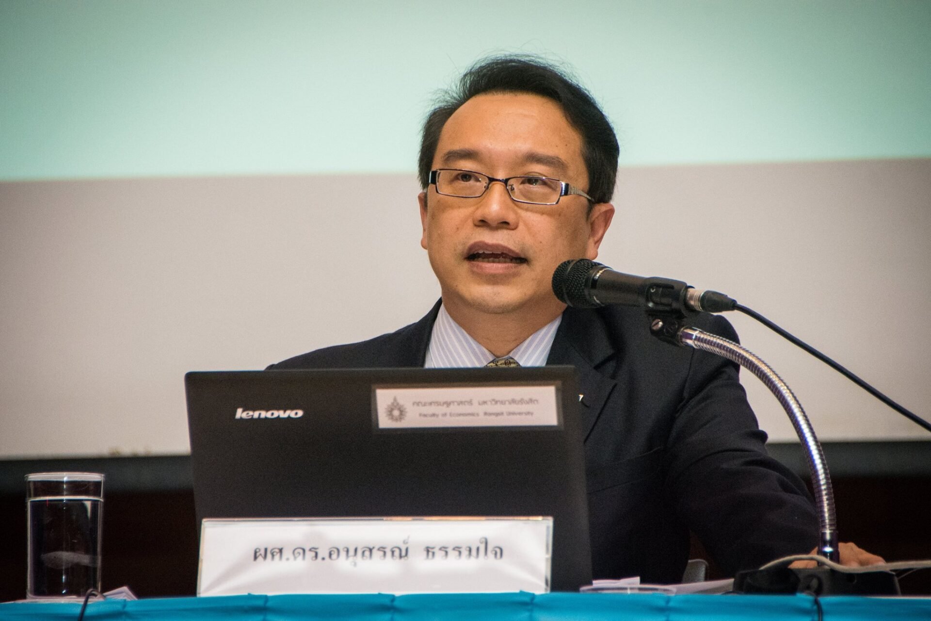นักวิชาการเตือนไทยเสี่ยงภาวะเงินฝืด