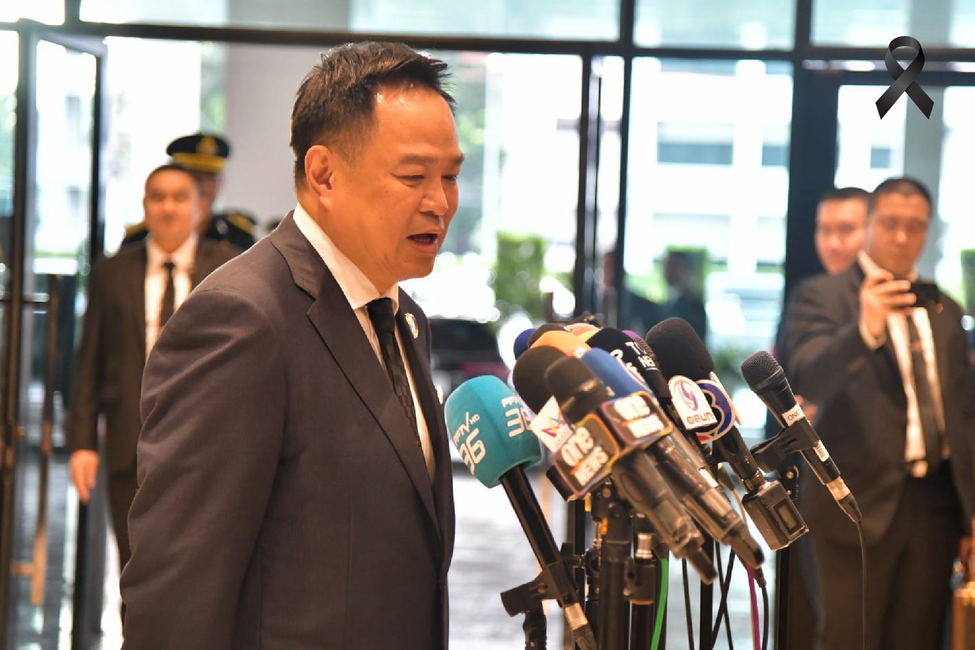 ชวนใช้-“คนละครึ่งพลัส”-เตือนอย่านำสิทธิ์แลกเงินสด-–-พรรคภูมิใจไทย-:-พูดแล้วทำ
