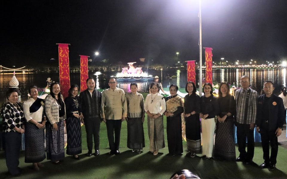 อบจ.อุดรธานี-ร่วมลอยกระทง-หนุนท่องเที่ยว-เศรษฐกิจท้องถิ่น-เทิดพระเกียรติพระพันปีหลวง