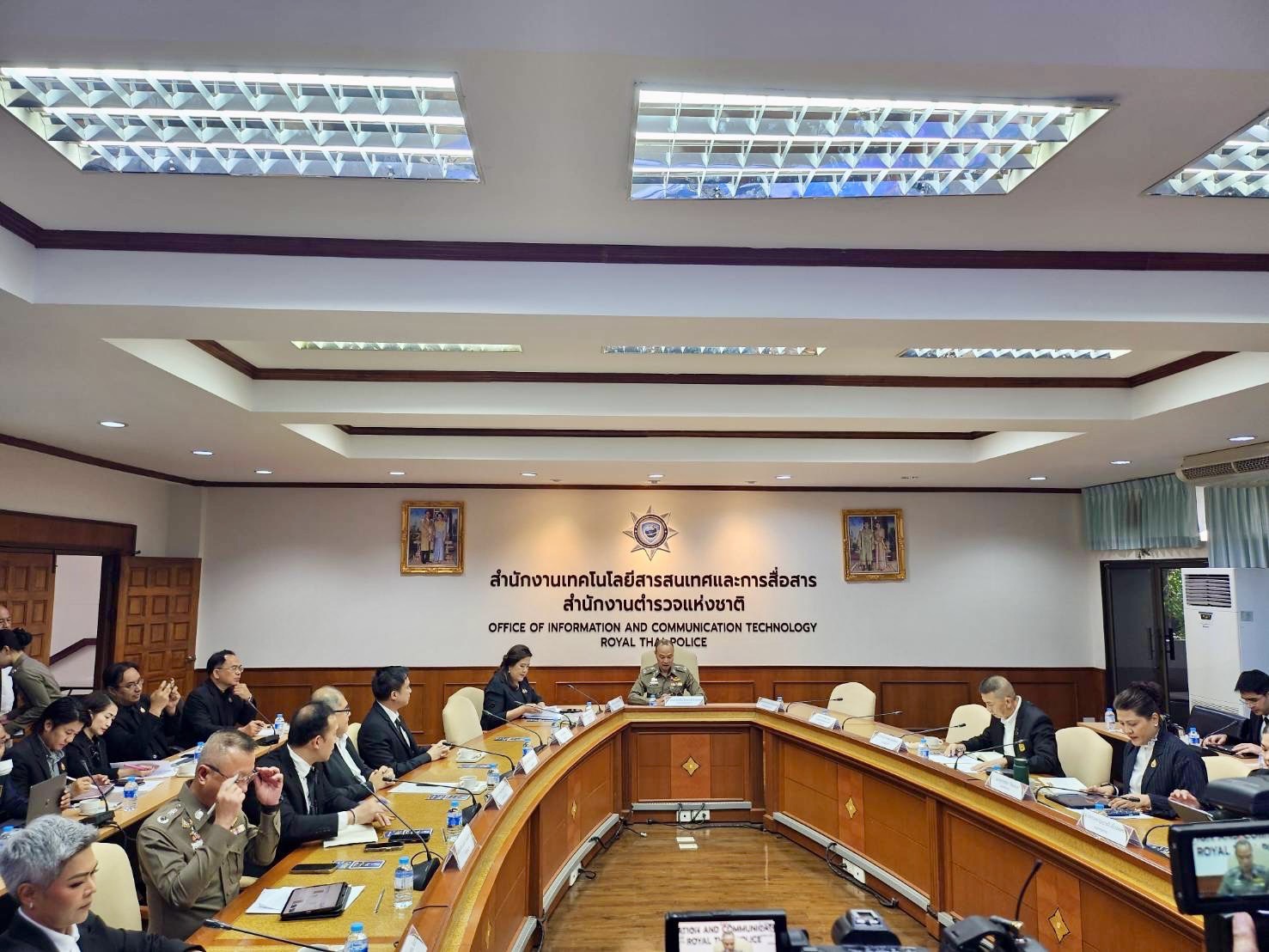 คณะอนุฯ-ประชาสัมพันธ์ป้องกันการกระทำความผิดอาชญากรรมทางเทคโนโลยี-เตรียมเดินหน้าสร้างการรับรู้-ผ่าน-2-โครงการหลัก-“รีบโอน-โจรยิ้ม”-และ-“สร้างพลเมืองดิจิทัล”-ตั้งเป้า-6-เดือน-เห็นผล