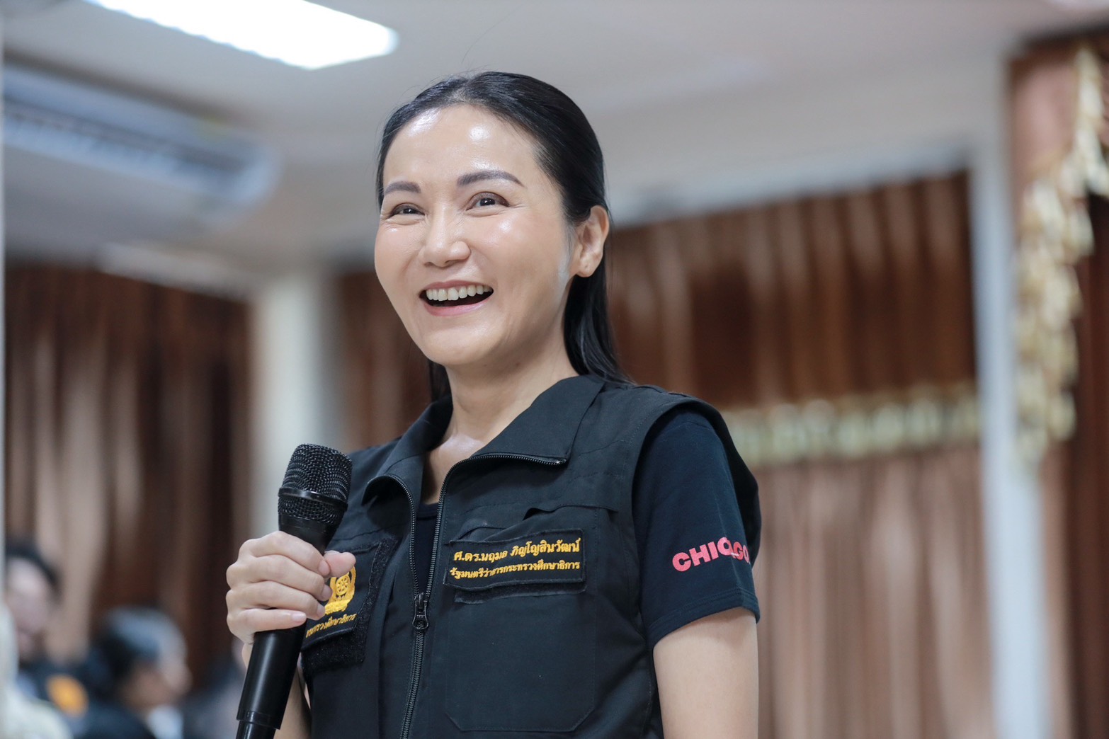 “รองนายกฯ-ธรรมนัส-–-รมว.นฤมล“ลงพื้นที่ปัตตานี-ฟังเสียงครูปลายด้ามขวาน-ย้ำ-ครูไม่ใช่เรือรับจ้าง-แต่คือผู้หล่อหลอมเยาวชนของชาติ-ต้องได้รับการดูแลอย่างมีศักดิ์ศรี