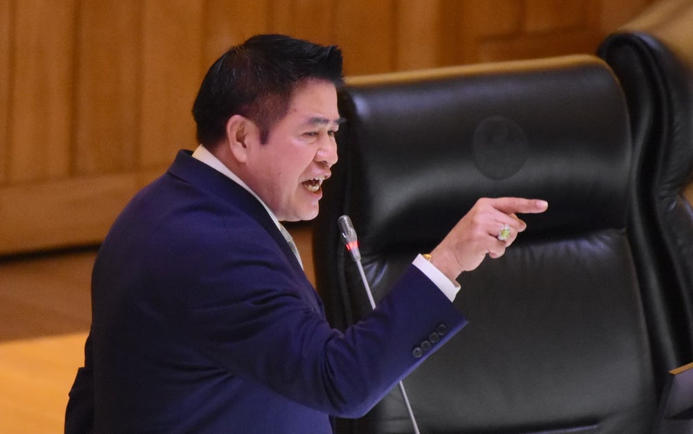 ‘ธรรมนัส’-ลั่นไม่ลาออกหนีปัญหา-เปรียบเป็นนักรบ-ถ้าจะตายก็ต้องตายในสนามรบ