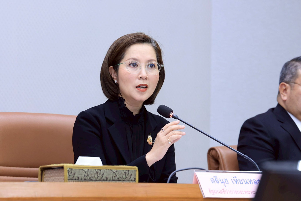 “ตรีนุช”-สั่งเร่งช่วยแรงงานเจ็บ-3-คน-เหตุเพลิงไหม้โรงสีข้าว-ที่อ่างทอง-ให้ได้รับสิทธิประโยชน์ตามกฎหมายแรงงาน