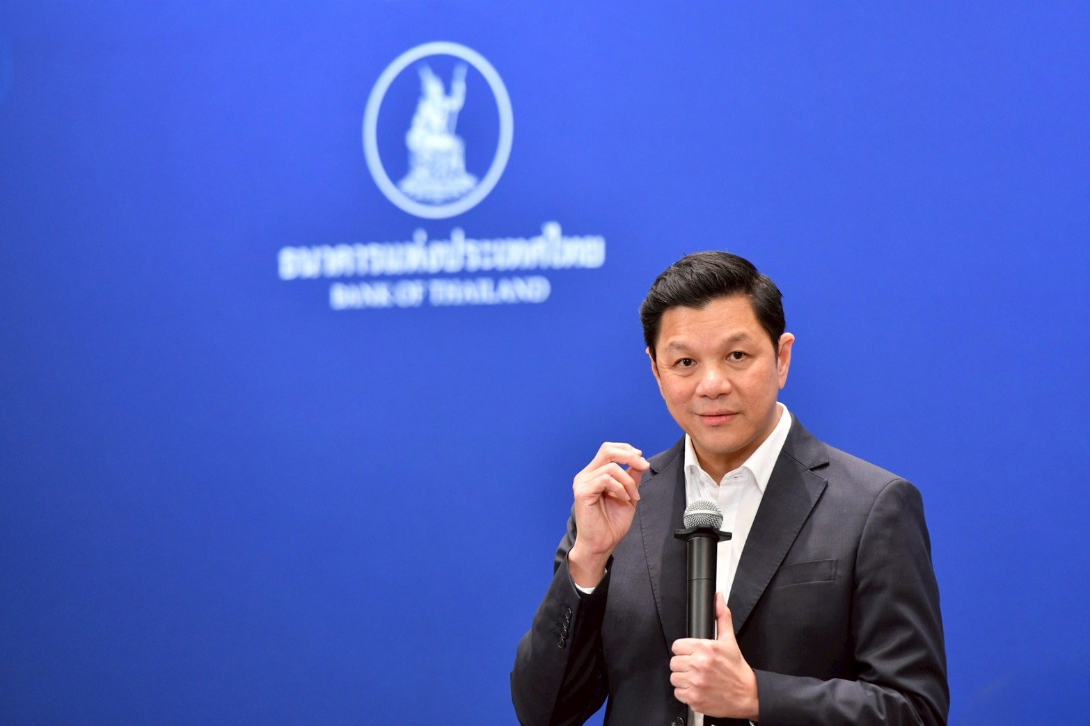 ลุยเข็นโครงการค้ำประกันสินเชื่อsmeแสนล้าน-‘ผู้ว่าแบงก์ชาติ’-ยันพร้อมหั่นดบกระตุ้นศก.เพิ่ม