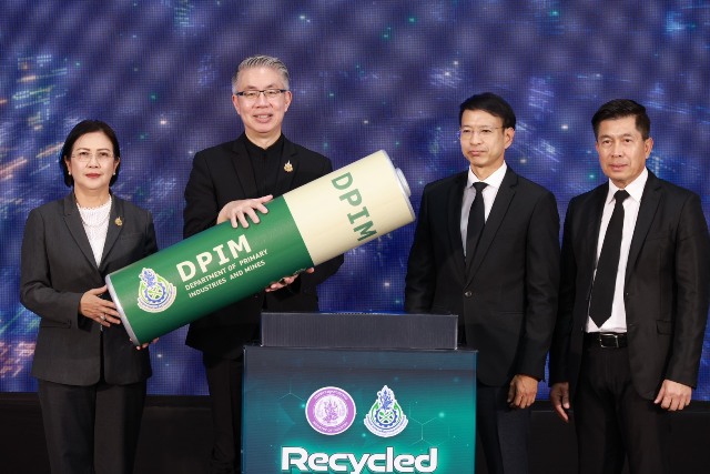 ปลัดฯ-ณัฐพล-ชูผลสำเร็จการพัฒนา-“ต้นแบบแบตเตอรี่-ev-จากการรีไซเคิล” ปลดล็อกเส้นทางสู่เศรษฐกิจหมุนเวียน-หนุนอุตสาหกรรมไทยสู่สังคมคาร์บอนต่ำ