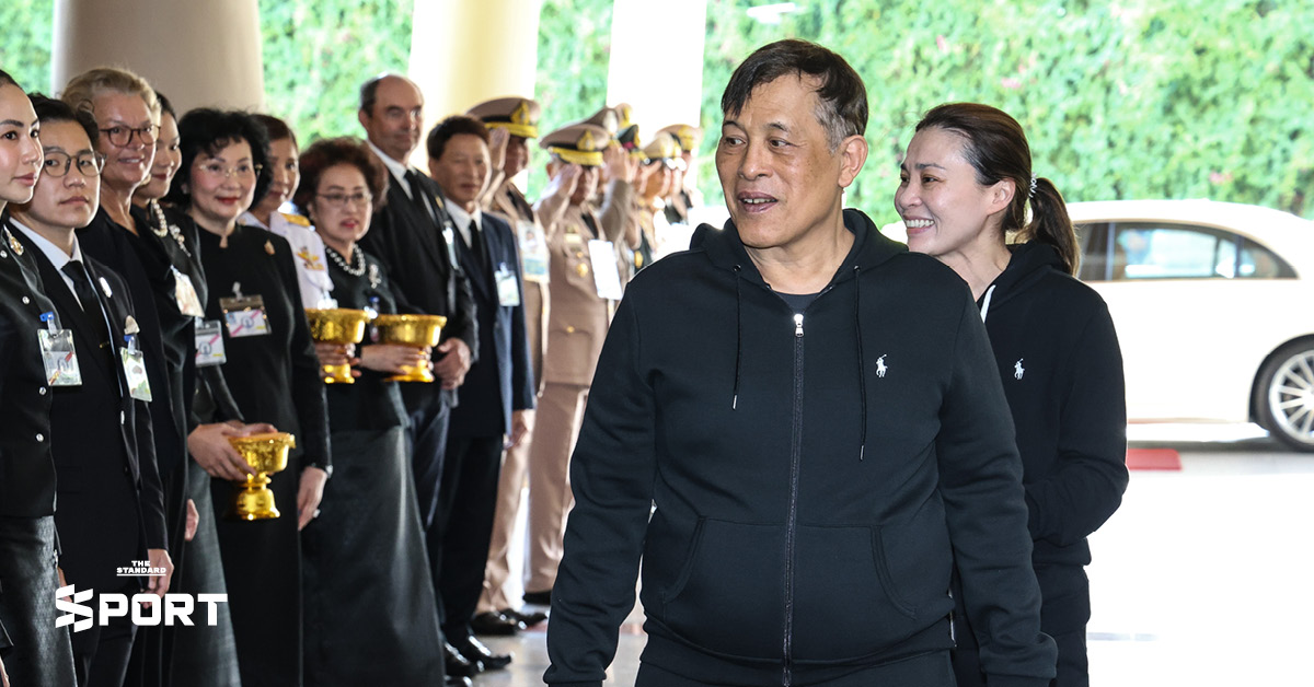 พระบาทสมเด็จพระเจ้าอยู่หัว-และสมเด็จพระนางเจ้าฯ-ภูเก็ตคิงส์คัพรีกัตต้า
