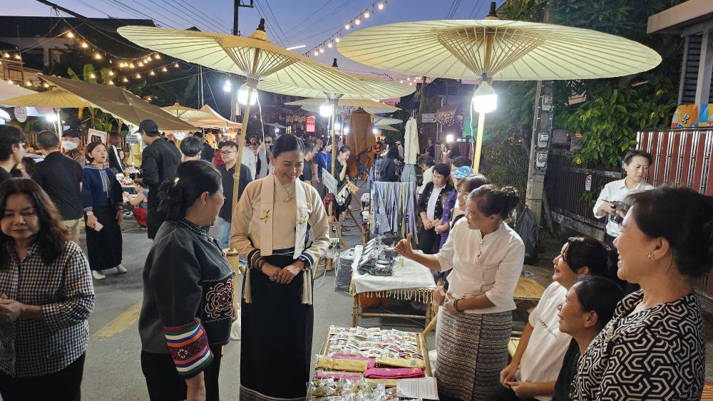 จังหวัดพะเยา-จัดโครงการพัฒนาย่านการท่องเที่ยวด้วยเศรษฐกิจสร้างสรรค์-ยกระดับพื้นที่ท่องเที่ยวชุมชน-ส่งเสริมเศรษฐกิจท้องถิ่น