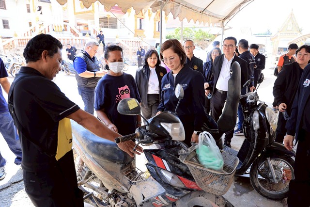 ประกันสังคมประสาน-7-ธนาคาร-อนุมัติสินเชื่อเร่งด่วนแก่ผู้ประกอบการน้ำท่วมภาคใต้แล้ว-616-แห่ง-วงเงินกว่า-6-พันล้าน-รักษาการจ้างงานลูกจ้างได้มากกว่า-8-หมื่นคน