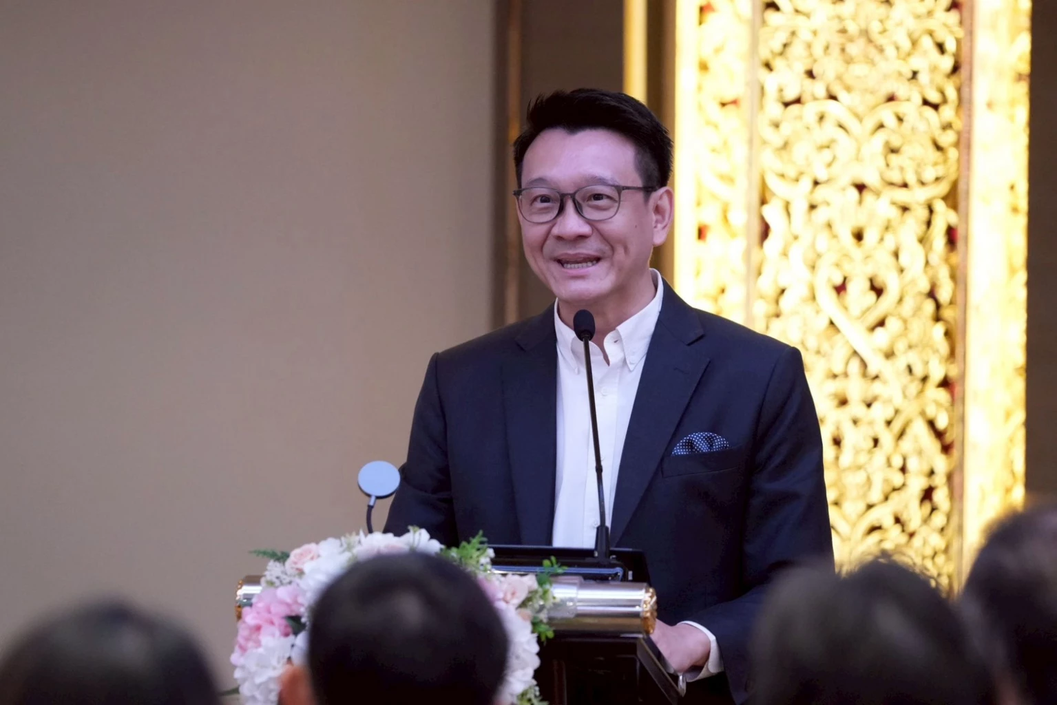 ปชน.โชว์วิชั่นเศรษฐกิจ-กางแผนพัฒนาอุตสาหกรรม-ฟื้นการส่งออก