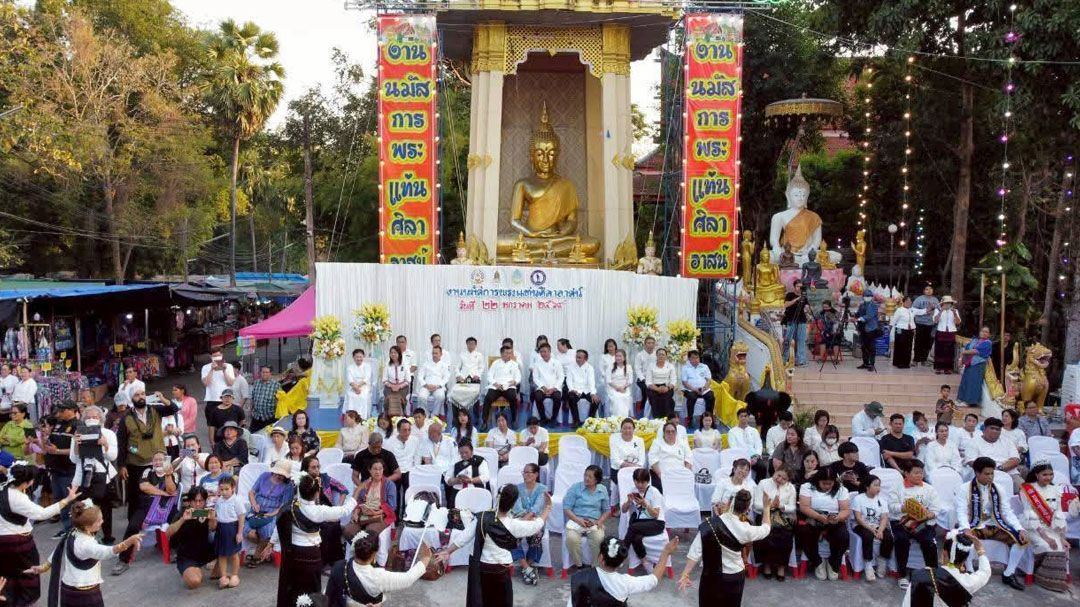 ยิ่งใหญ่ตระการตา!-เปิดงานวัดในตำนาน