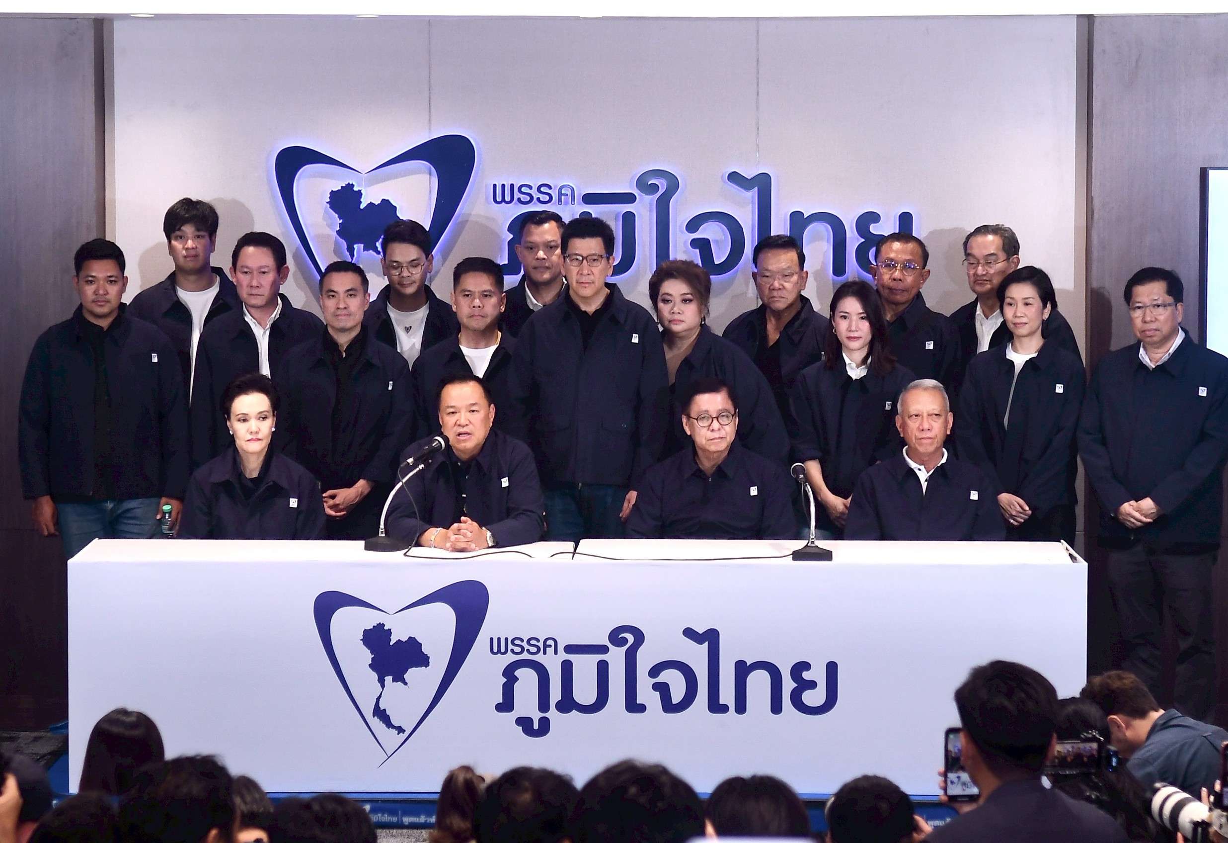 “อนุทิน”-ขอบคุณประชาชน-ชี้ชัยชนะเป็นของคนไทยทั้งประเทศ-มุ่งสร้างความรุ่งเรือง-มั่นคง-ยั่งยืน