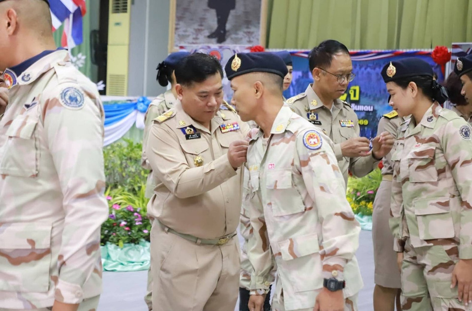 อ่างทองจัดพิธีวันสถาปนา-กองอาสารักษาดินแดน-ครบรอบ-72-ปี-เชิดชูความกล้าหาญ