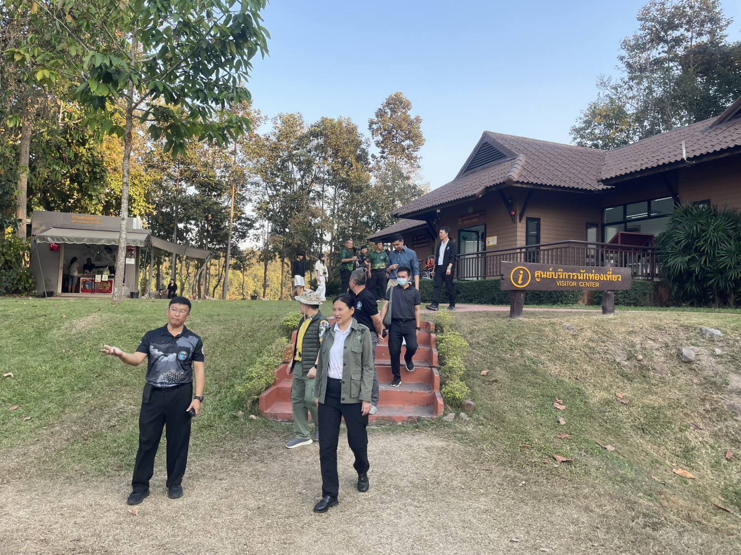 ผู้ว่าราชการจังหวัดพะเยา-ลงพื้นที่ตรวจเยี่ยมและติดตามการดำเนินงานด้านการท่องเที่ยว-อุทยานแห่งชาติแม่ปืมและอ่างเก็บน้ำแม่ปืม