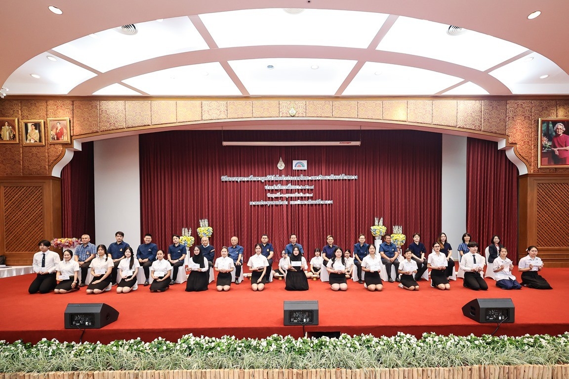 มูลนิธิโตโยต้าประเทศไทย-มอบทุนการศึกษา