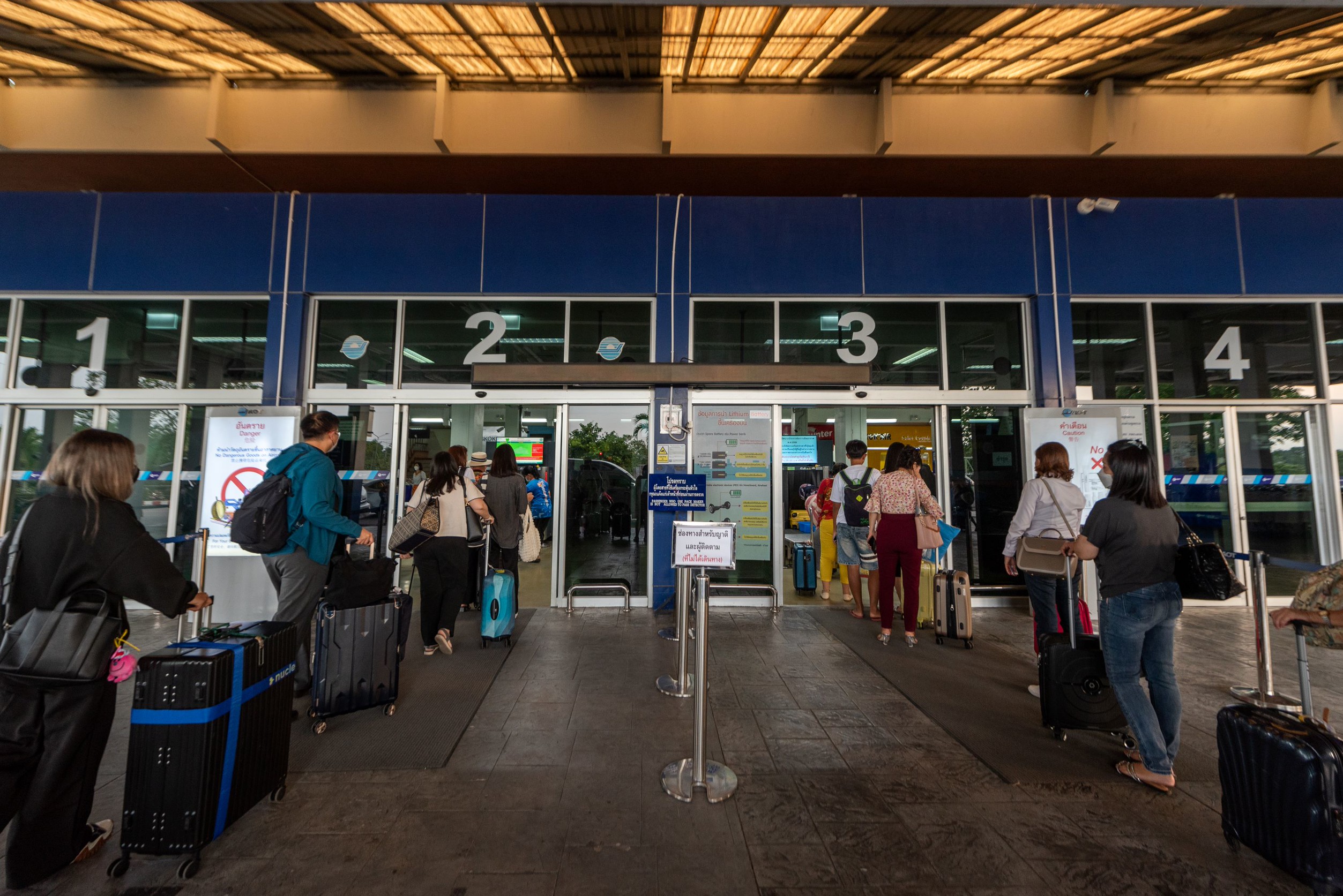 ททท-เปิดศูนย์ติดตามสถานการณ์ท่องเที่ยวในภาวะวิกฤต-(ศตท.)-ติดตามสถานการณ์ความตึงเครียดในพื้นที่ตะวันออกกลางอย่างใกล้ชิด-พร้อมประสานความร่วมมือกับหน่วยงานที่เกี่ยวข้องเร่งช่วยเหลือนักท่องเที่ยวตกค้าง