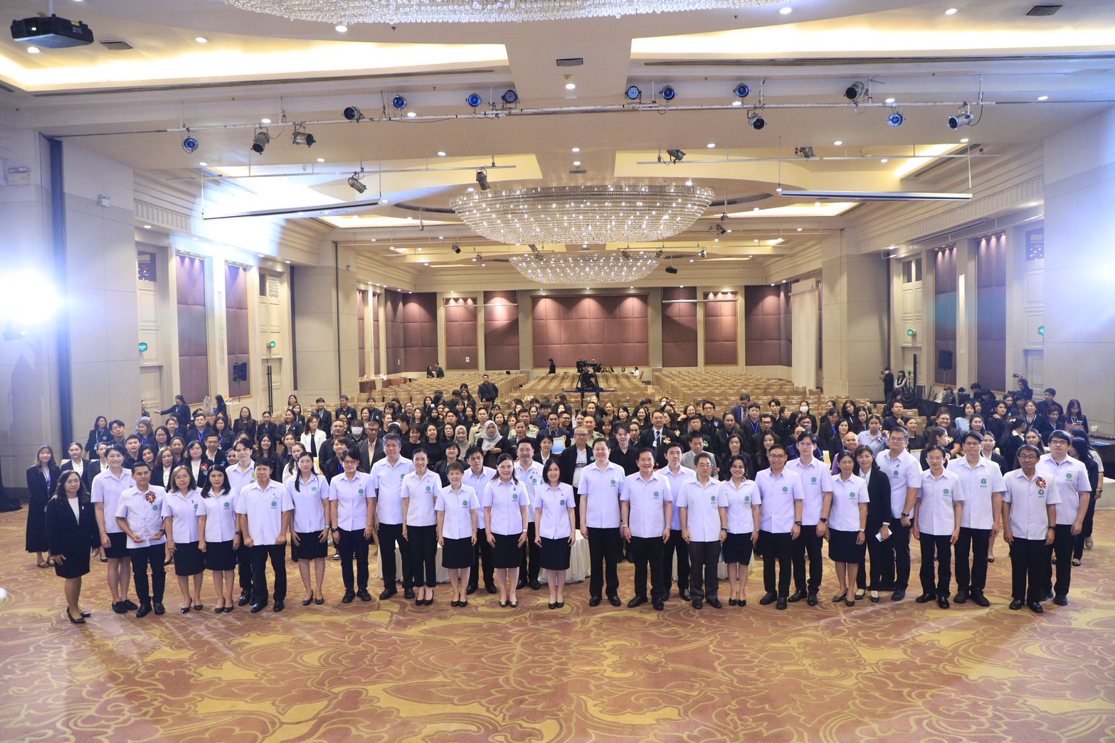 เวทีวิชาการกรมอนามัย-ครั้งที่-18-ปิดฉาก-พร้อมเชิดชูบุคคล-องค์กรกว่า-195-รางวัล-–-อนามัยมีเดีย