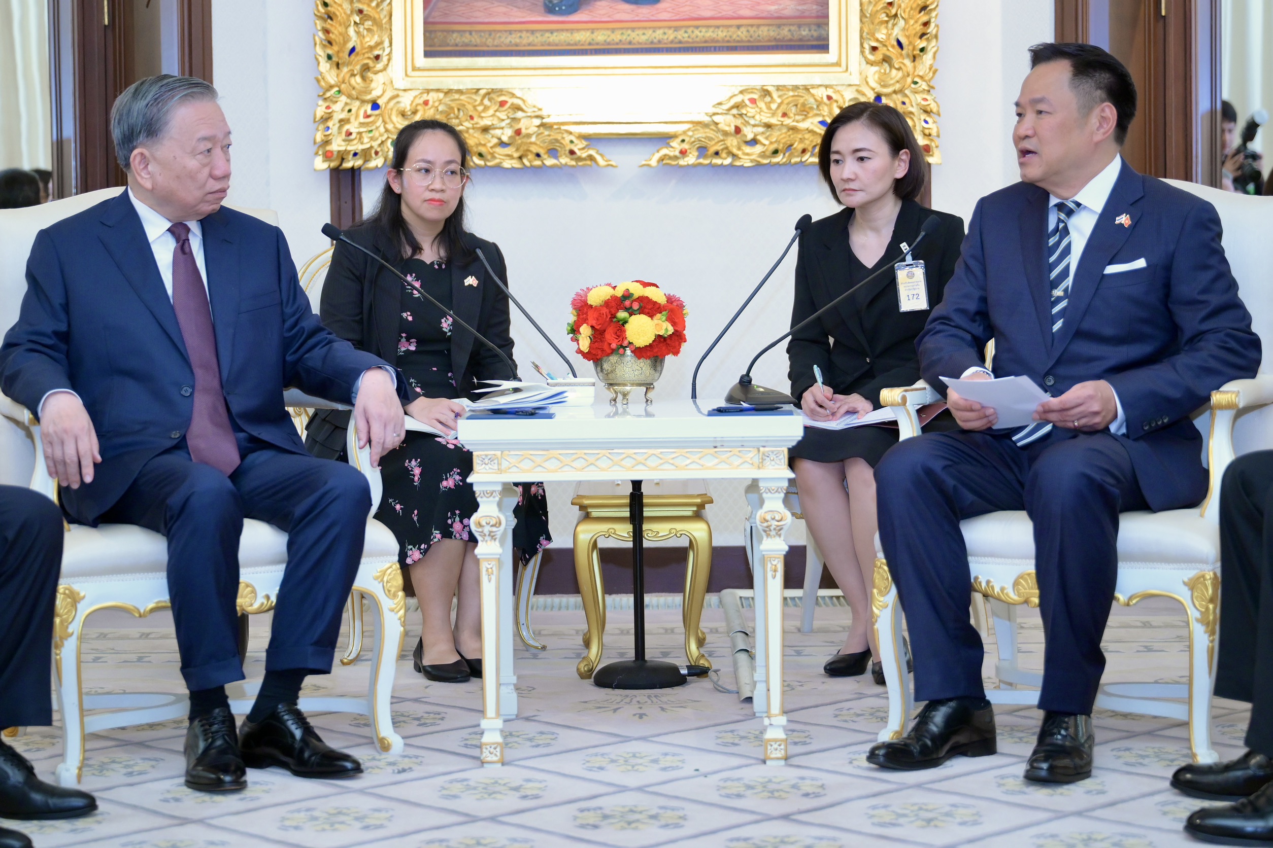 นายกรัฐมนตรีให้การต้อนรับและพบหารือกับเลขาธิการใหญ่พรรคคอมมิวนิสต์เวียดนามและประธานาธิบดีแห่งสาธารณรัฐสังคมนิยมเวียดนามที่เดินทางเยือนประเทศไทยอย่างเป็นทางการ – กระทรวงการต่างประเทศ