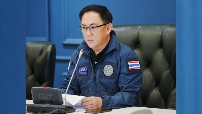 พาณิชย์ร่วมลงพื้นที่ดินแดง ตรวจธุรกิจเข้าข่ายนอมินี พบแรงงานต่างด้าวผิดกฎหมาย 4 ราย