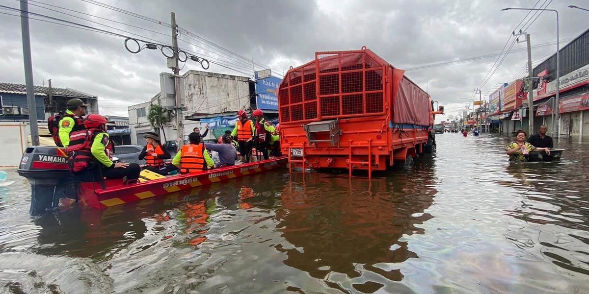 “หอการค้าไทย” ประเมินน้ำท่วม 5 วัน เศรษฐกิจเสียหาย 1.23 หมื่นล้าน กรุงเทพฯ หนักสุด